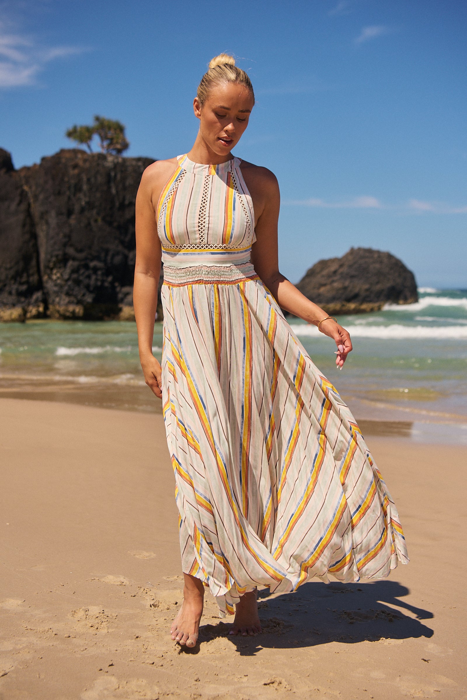 Robe Dos Nu Sunset